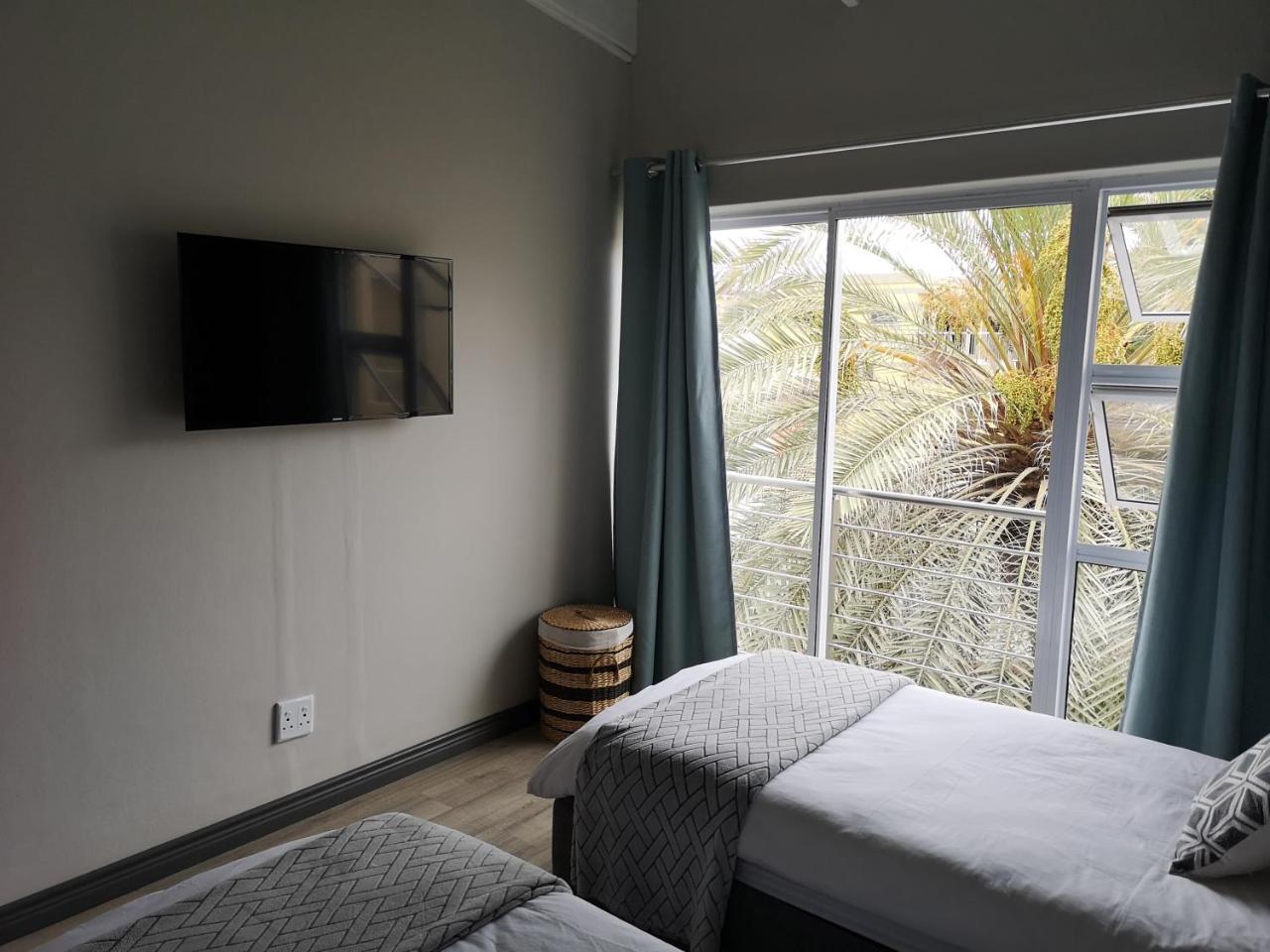 The Waterfront Cottage F12 Swakopmund Extérieur photo